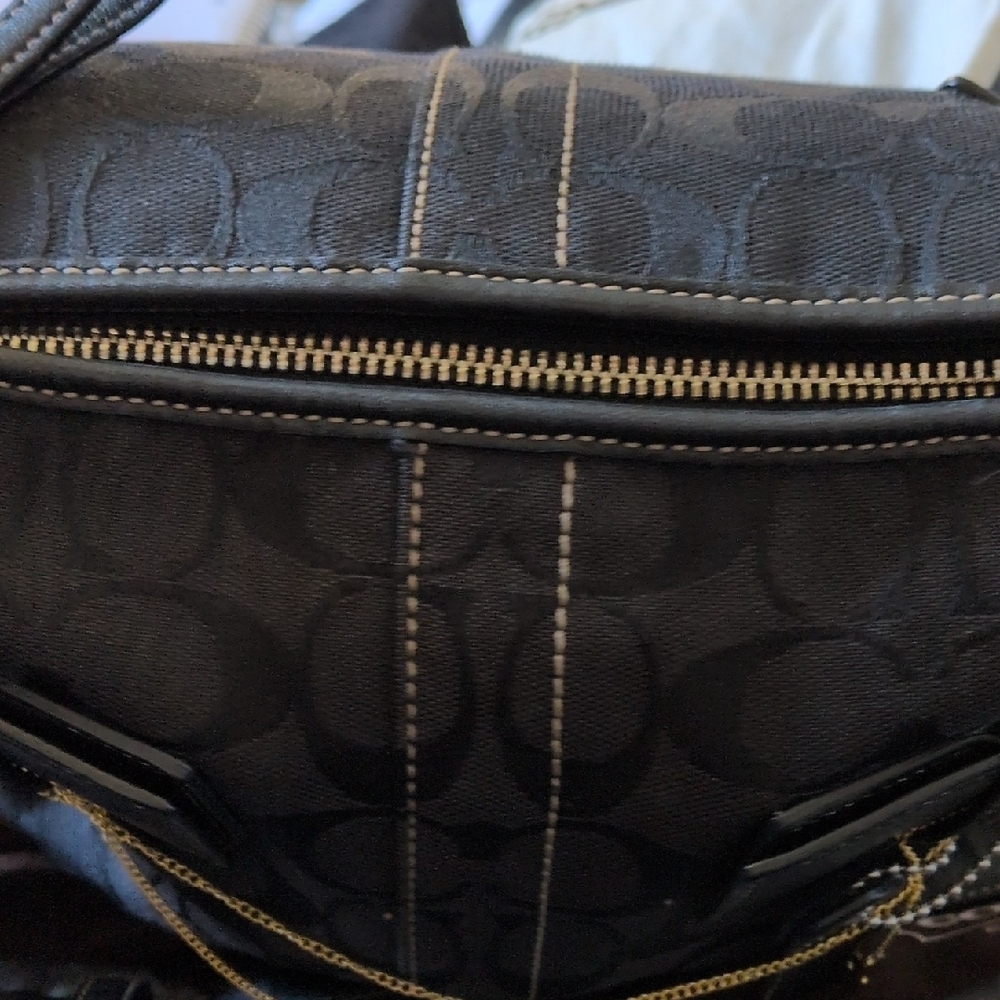 Coach Soho Signature Jacquard Canvas Leather W/Convertible Heavy Strap Crossbody - Picture 6 of 9